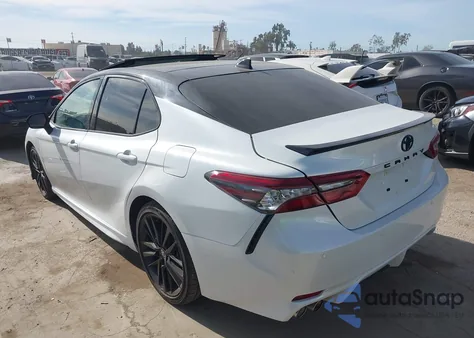 2023 Toyota Camry Xse V6 z USA, uszkodzony, nr VIN 4T1KZ1AK4PU085671